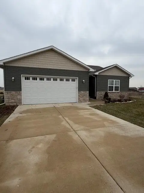3910 Infield Street, Portage, IN 46368