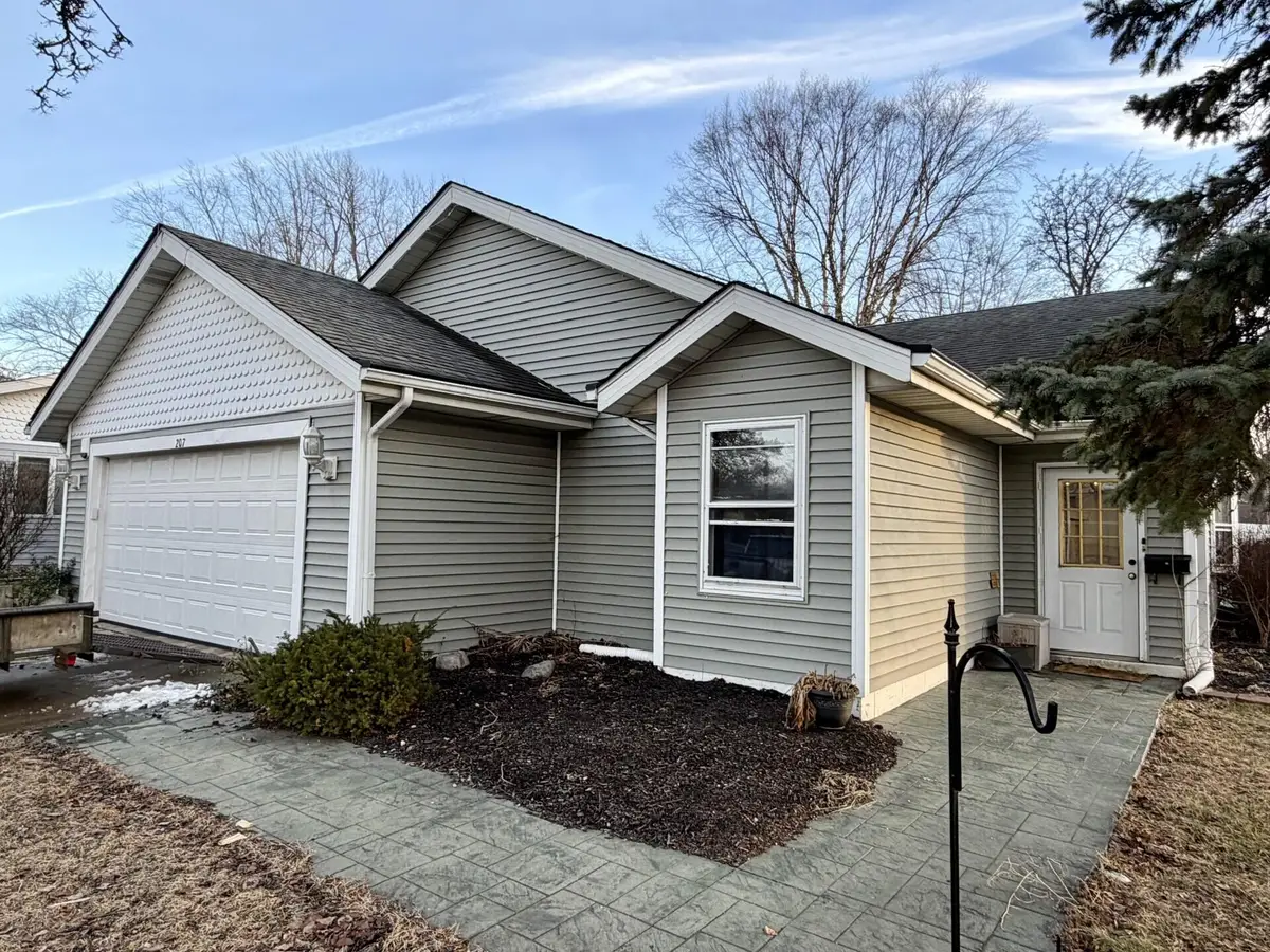 207 E Joliet Street, Schererville, IN 46375 - Image #1