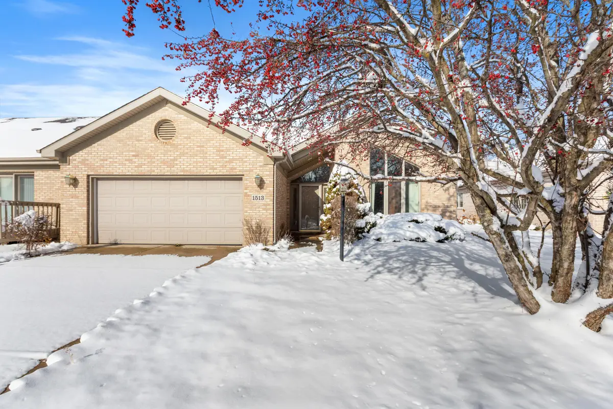 1513 Glen Eagles Drive, Schererville, IN 46375 - Image #1