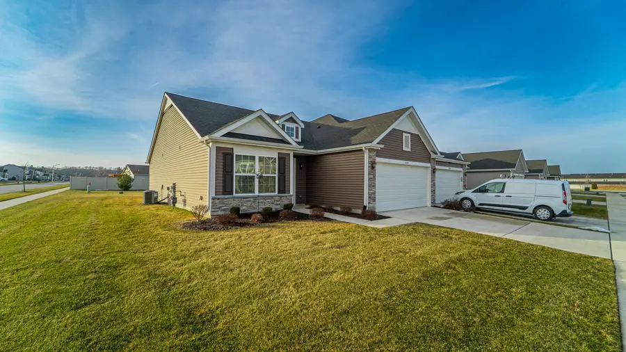 11792 Rhode Island Street, Crown Point, IN 46307 - Image #2