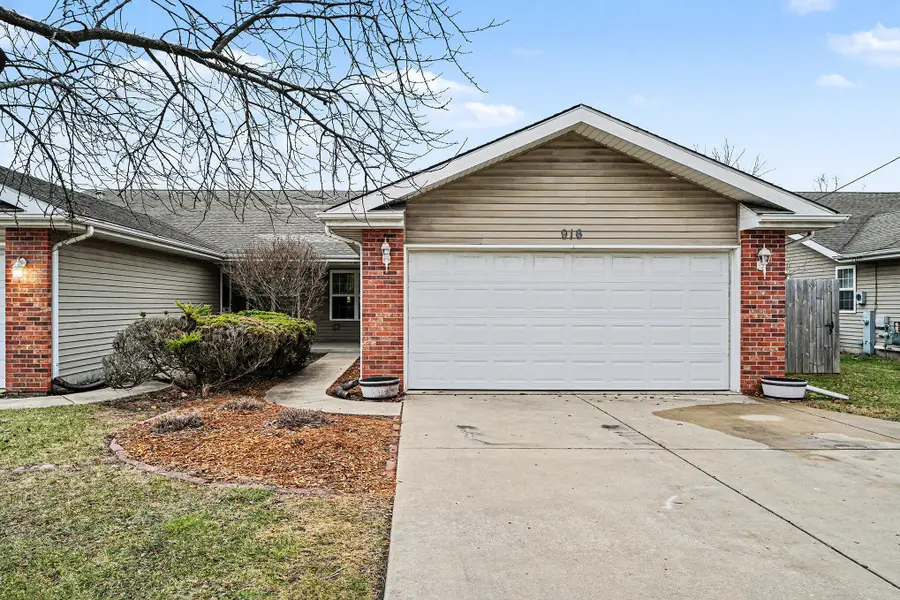 916 N Colfax Street, Griffith, IN 46319 - Image #2