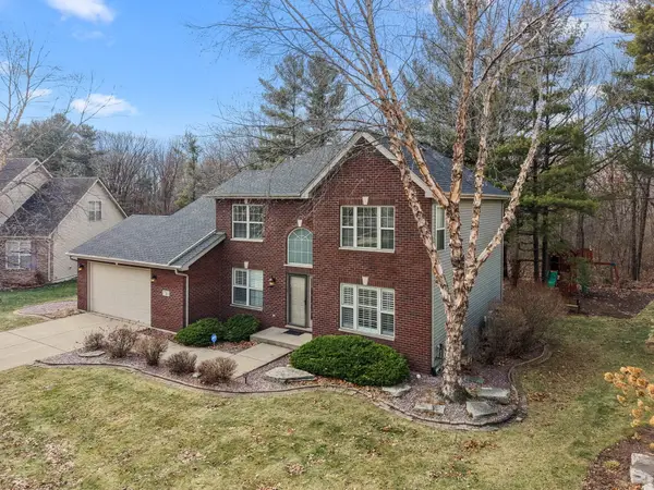 7383 Emerson Court, Schererville, IN 46375