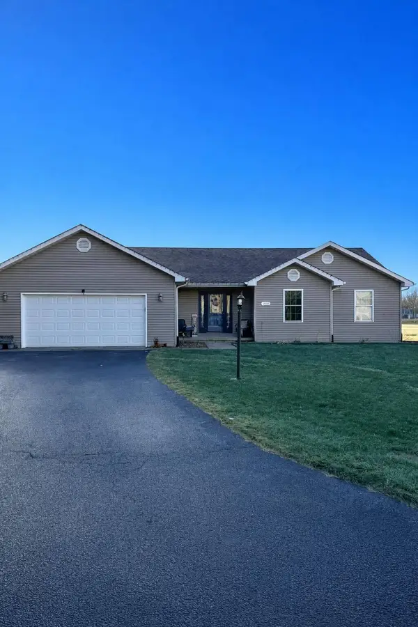 11530 Salyer Drive, Wheatfield, IN 46392