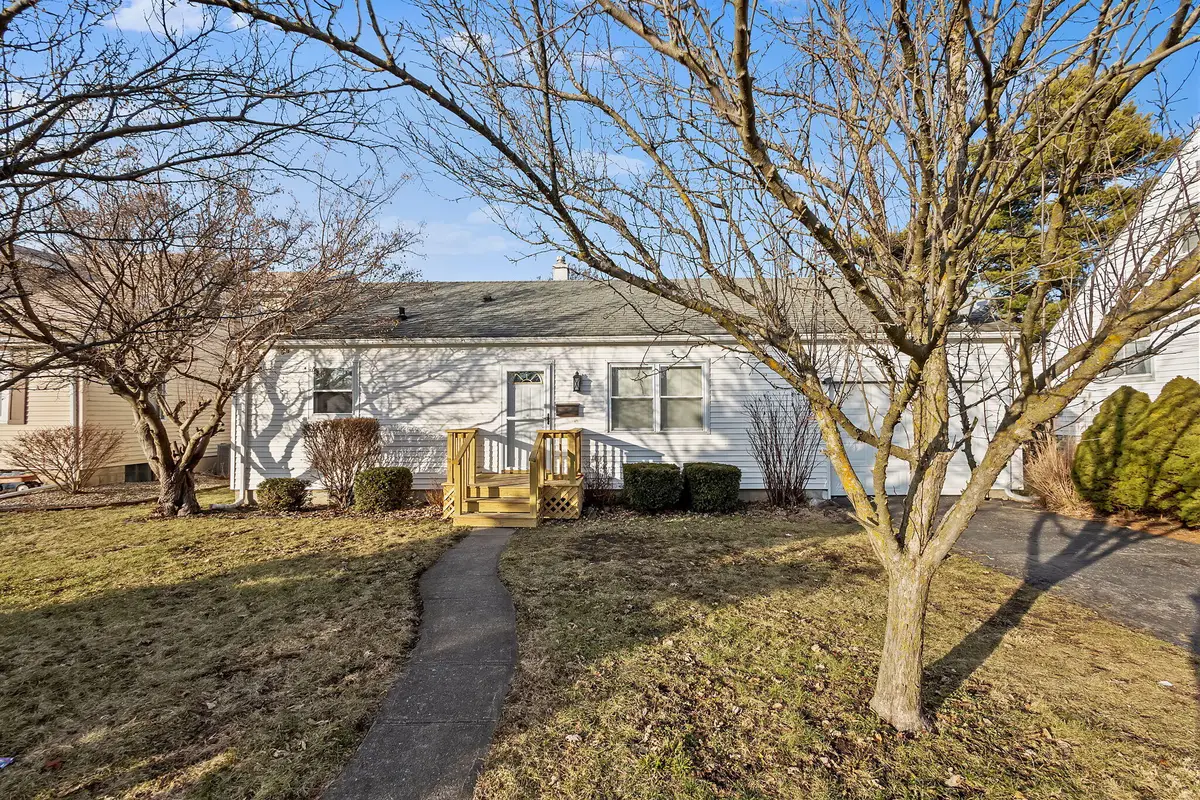 522 W Parks Drive, Rensselaer, IN 47978 - Image #1