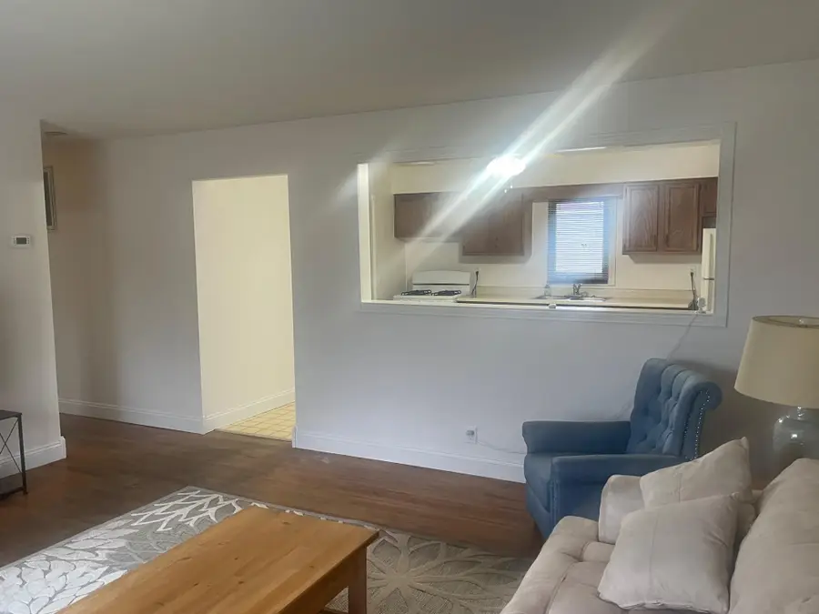 7704 Hendricks Place, Merrillville, IN 46410 - Image #3