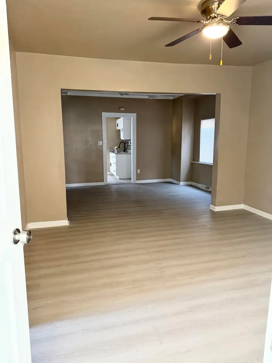 329 Pierce Street, Gary, IN 46402 - Image #2