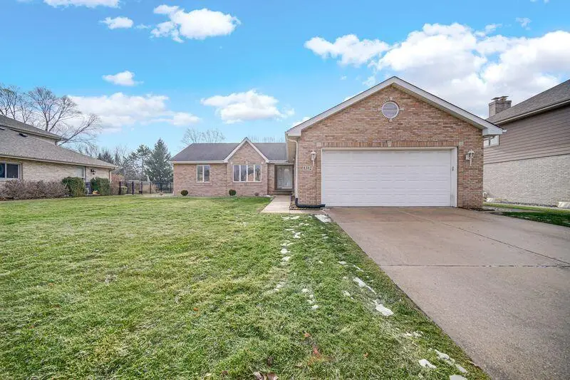 1312 Brandywine Drive, Munster, IN 46321 - Image #2