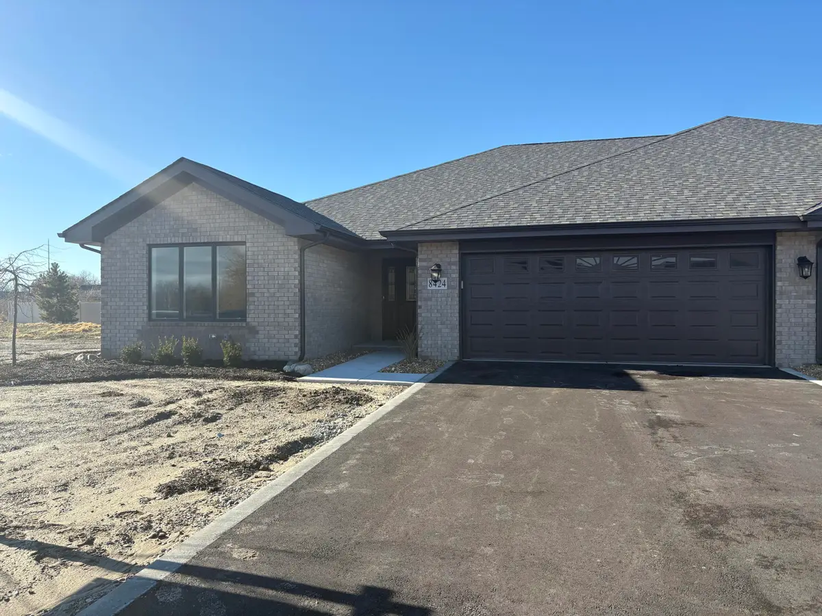 8424 Shell Drive, Saint John, IN 46373 - Image #1