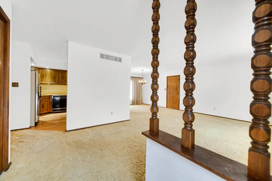 3615 N 700 E, Grovertown, IN 46531 - Image #2