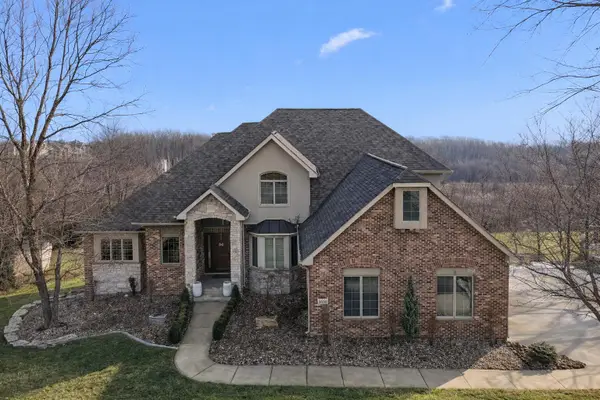 8955 Hillside Drive, St. John, IN 46373