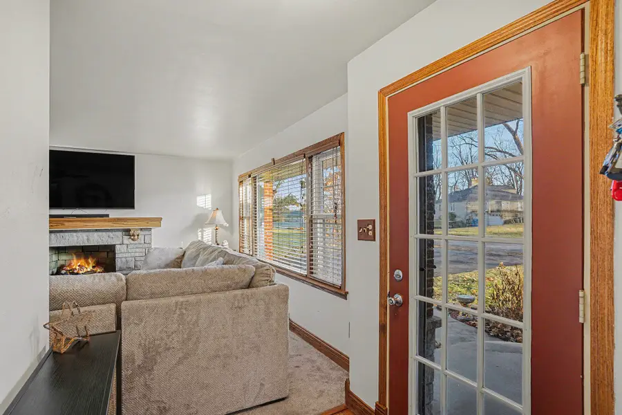 1132 Theresa Drive, Schererville, IN 46375 - Image #3