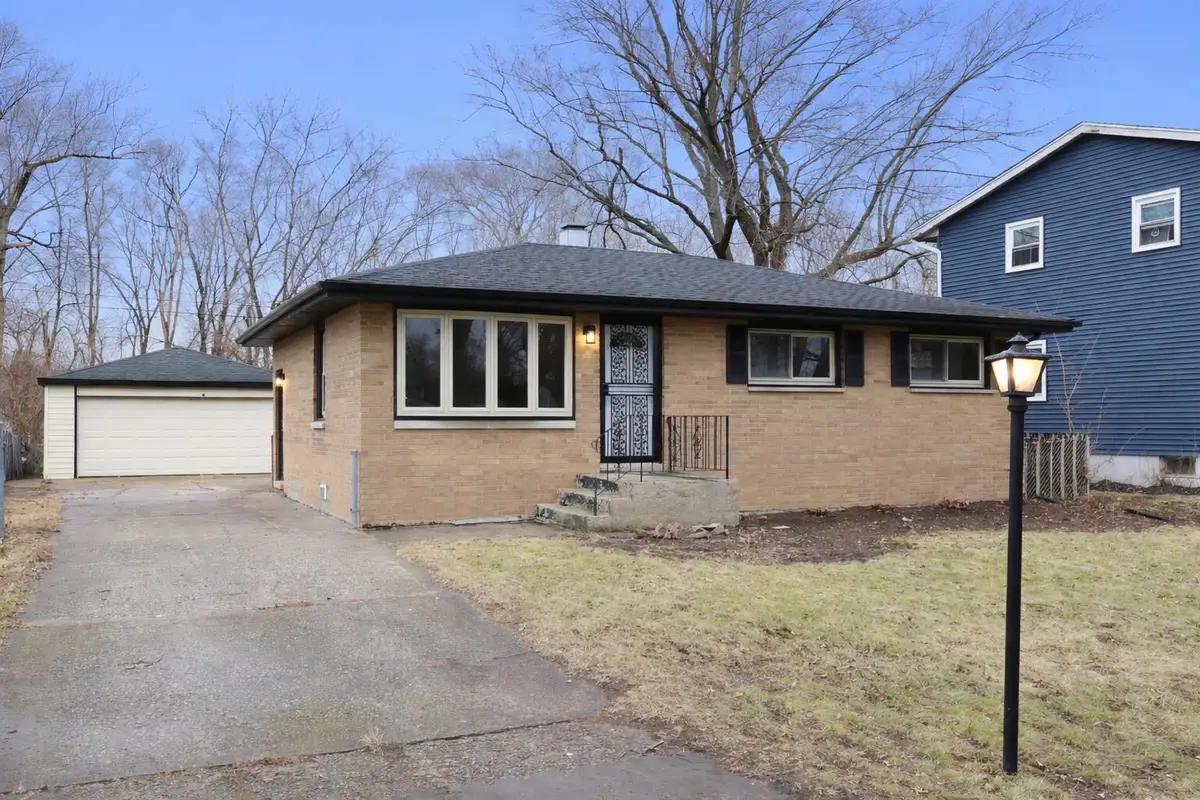 936 E 52nd Avenue, Gary, IN 46410 - Image #1