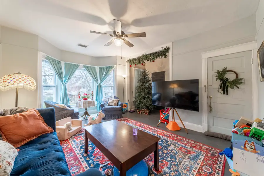 529 Lake Street, Hobart, IN 46342 - Image #3