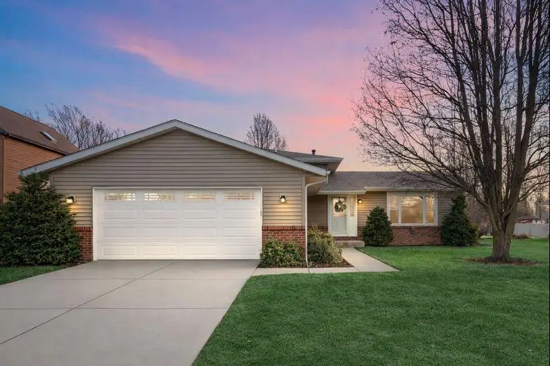 57 Worchester Drive, Valparaiso, IN 46383 - Image #1