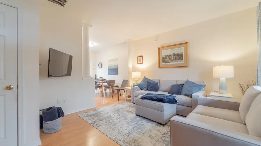 2898 Cambridge Way, Highland, IN 46322 - Image #2