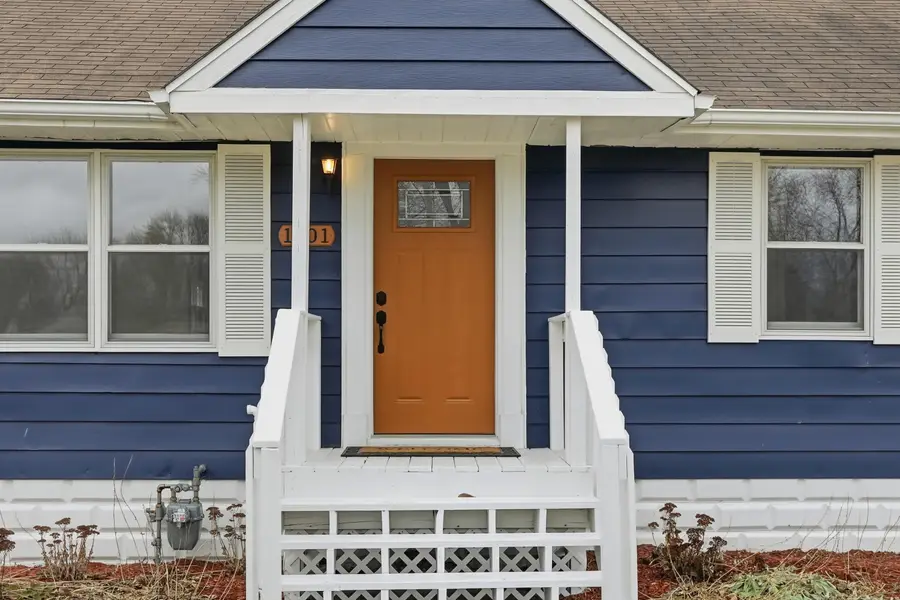 1101 Sycamore Street, Crown Point, IN 46307 - Image #3