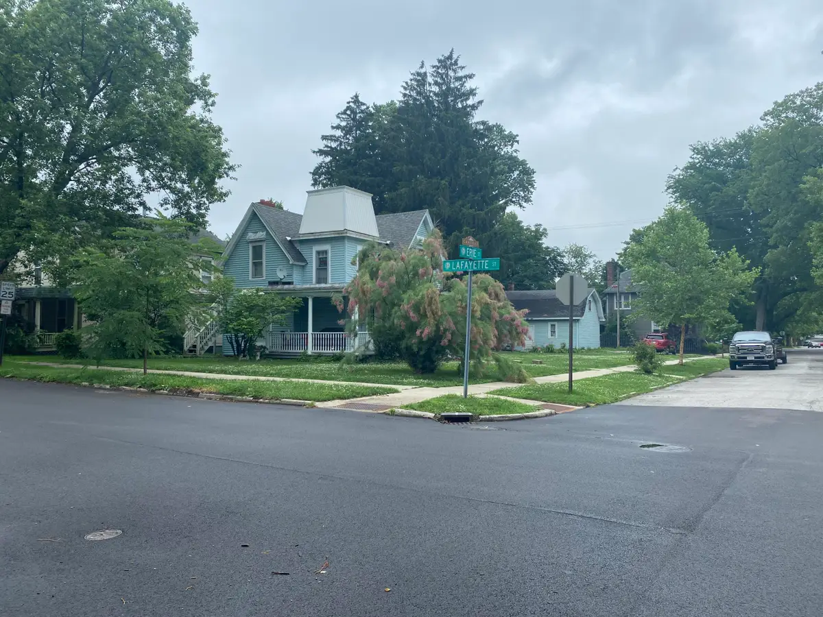 302 Lafayette Street, Valparaiso, IN 46383 - Image #1