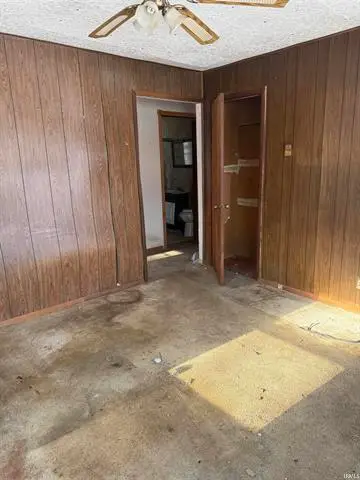 10352 N 300 E, La Porte, IN 46350 - Image #2