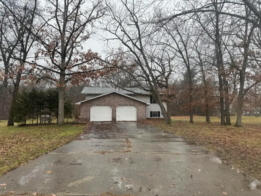 1110 N 550 E, Demotte, IN 46310 - Image #2