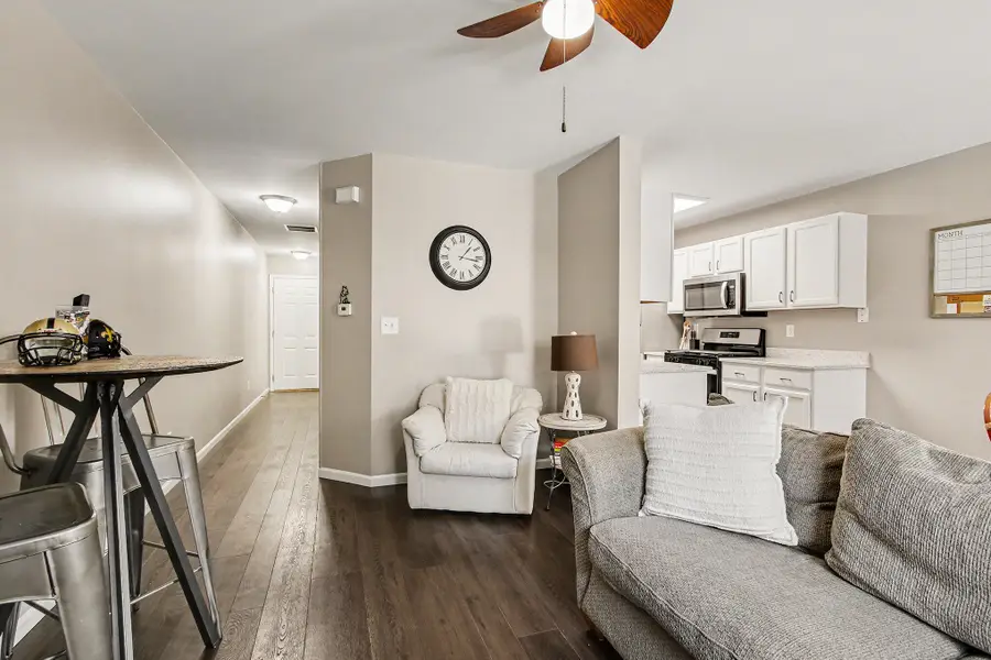 665 Forest Glen Drive, Valparaiso, IN 46385 - Image #2