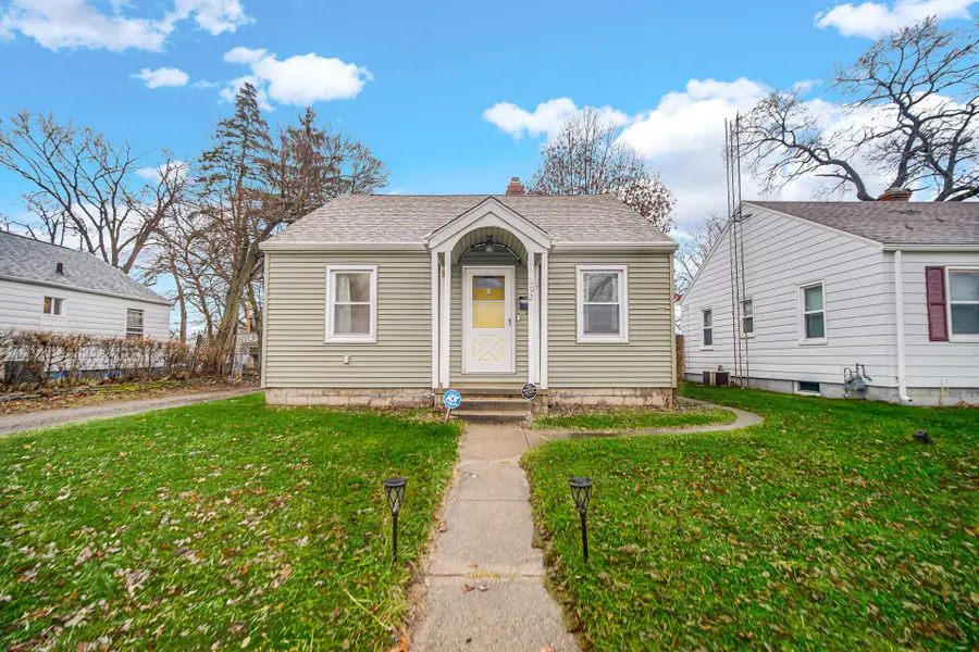 602 S 35th Street, South Bend, IN 46615 - Image #2