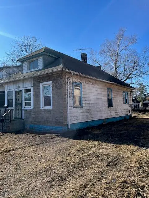 1576 W Taft Street, Gary, IN 46404 - Image #2