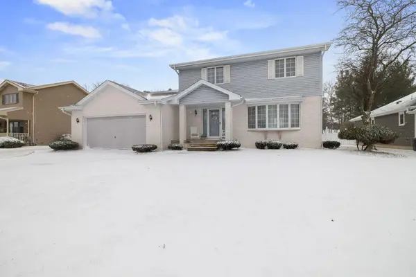 237 Blickview Drive, Schererville, IN 46375