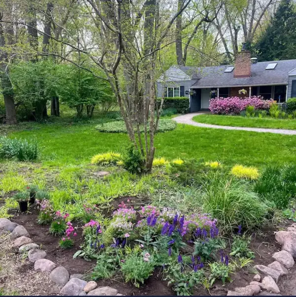 3812 Brookside Drive, Michiana Shores, IN 46360