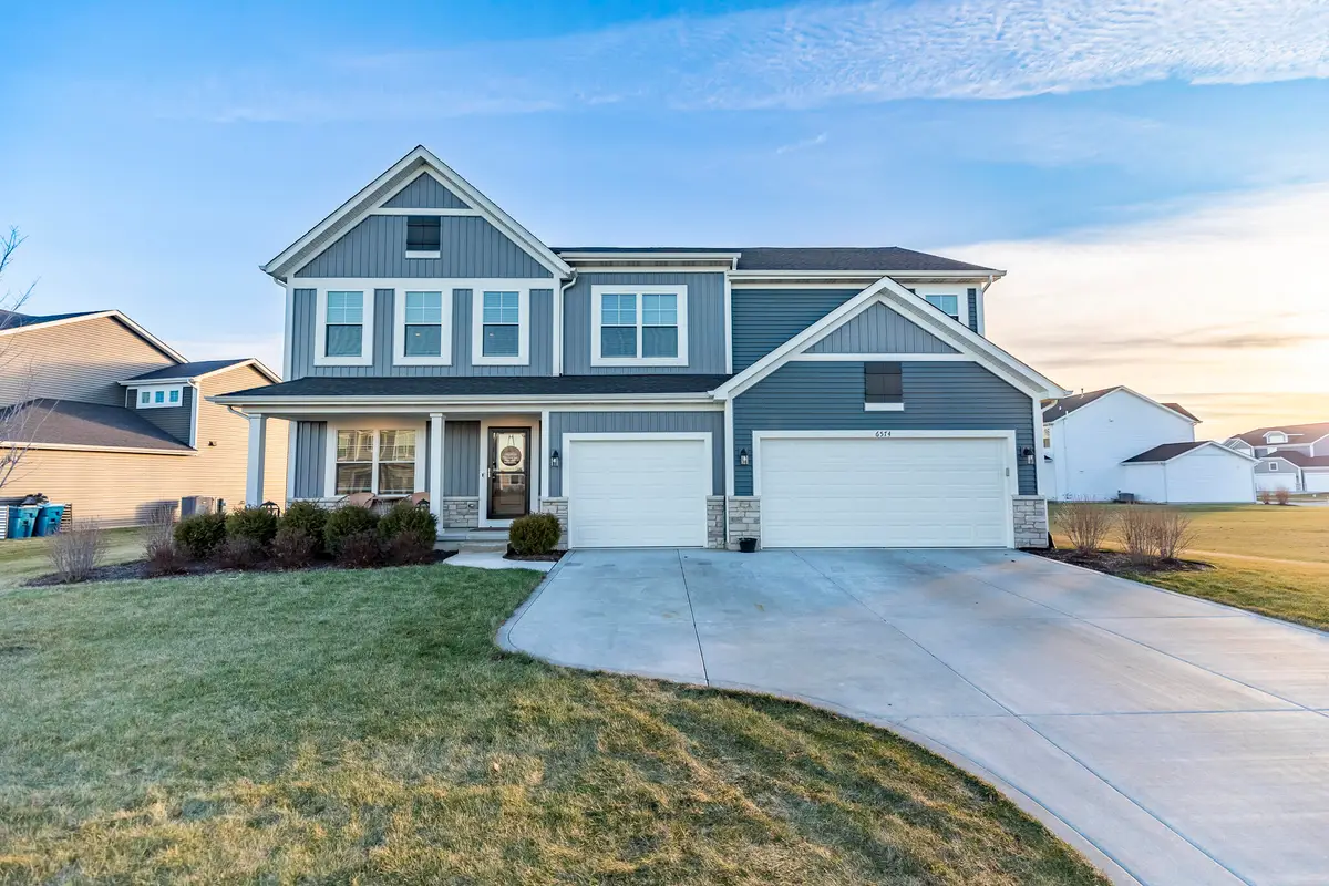 6574 Prairie Rose Drive, Schererville, IN 46375 - Image #1