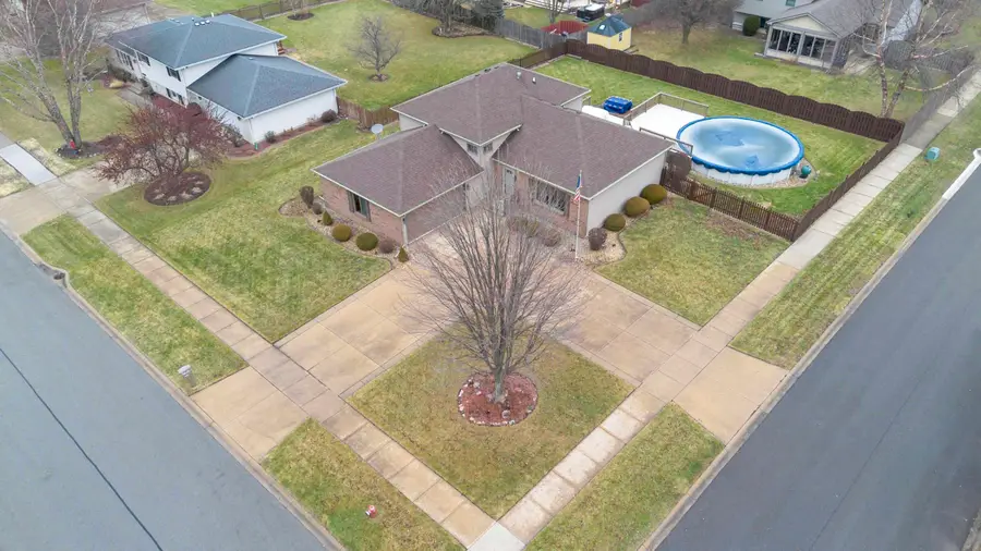 10461 W Magoun Drive, Saint John, IN 46373 - Image #2