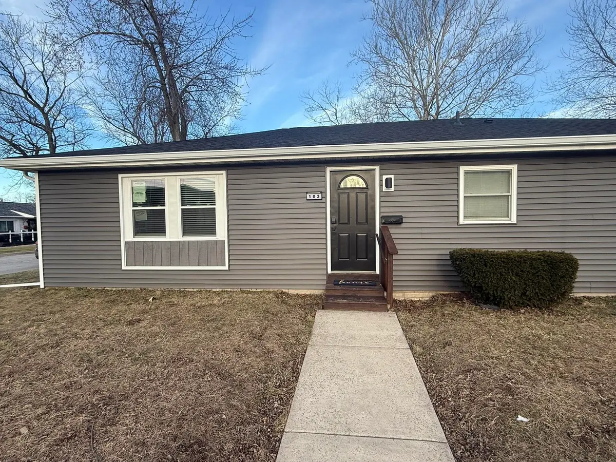 103 Michigan Street, Chesterton, IN 46304 - Image #1