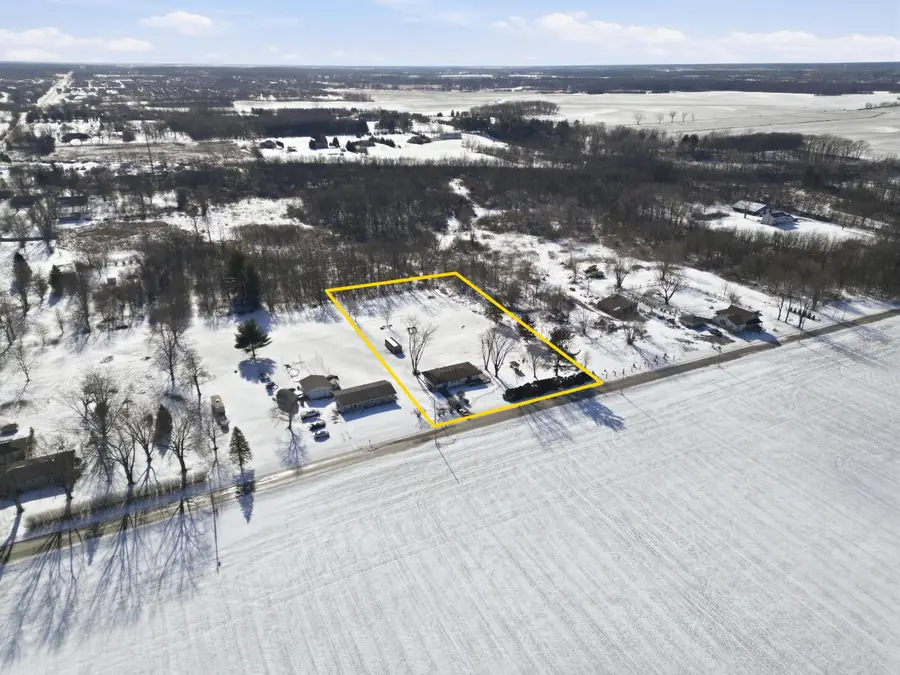 7711 E 93rd Avenue, Crown Point, IN 46307 - Image #3