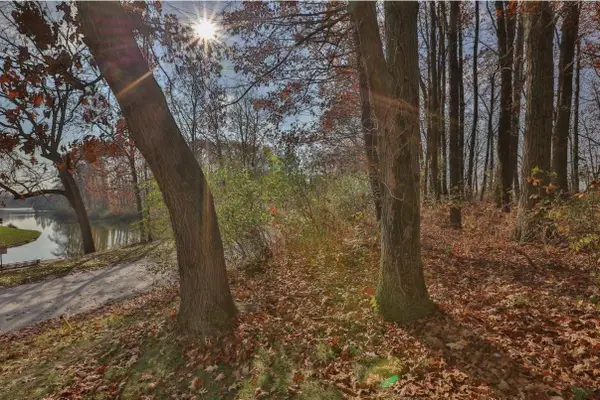 0 Freedom Lake N Court, Valparaiso, IN 46385