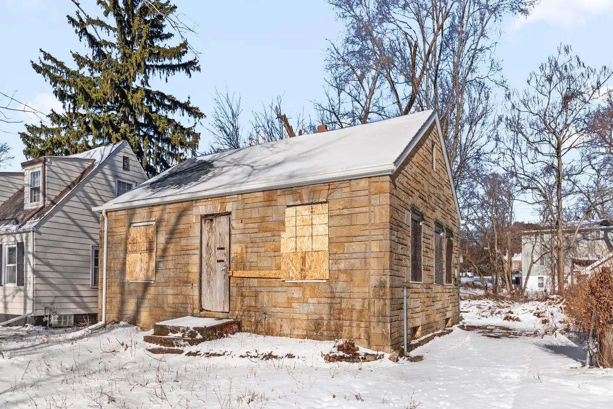 908 E 44th Avenue, Gary, IN 46409 - Image #1