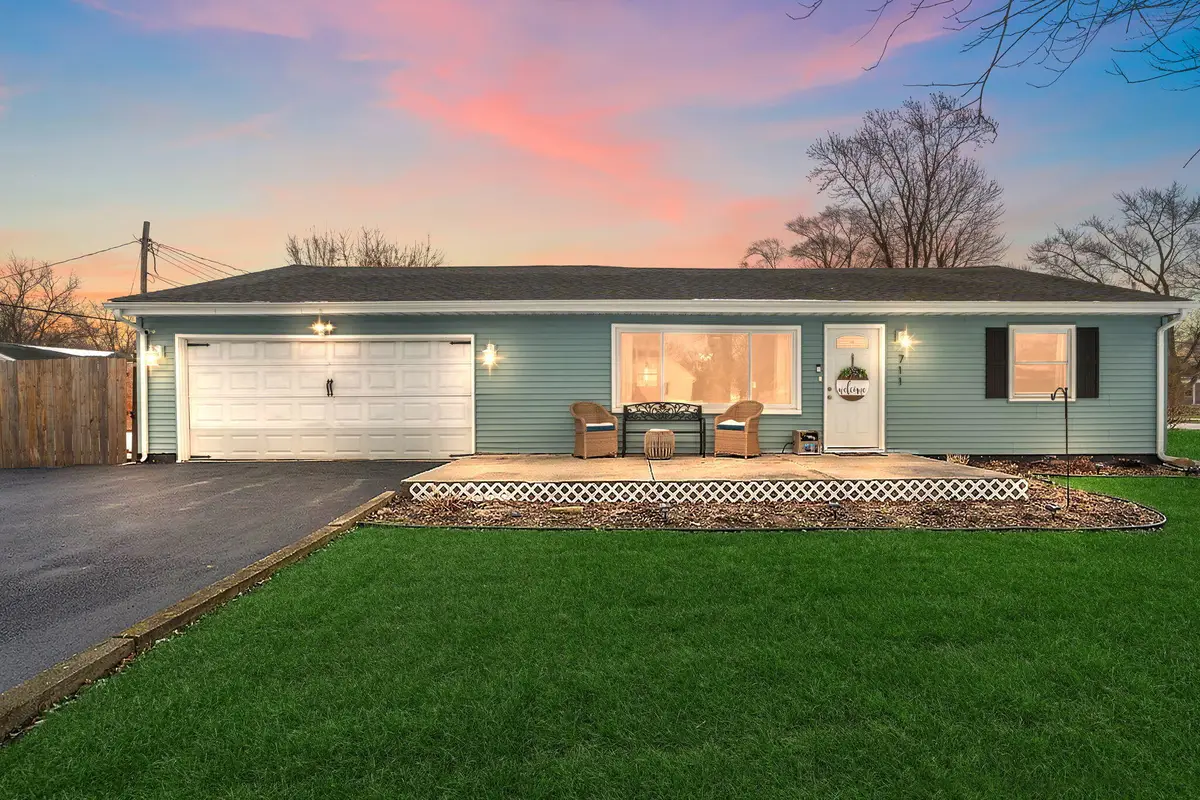 711 Juniper Road, Valparaiso, IN 46385 - Image #1