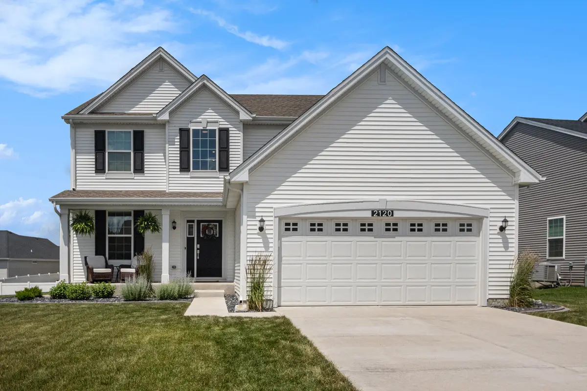 2120 E 110th Lane, Crown Point, IN 46307 - Image #1