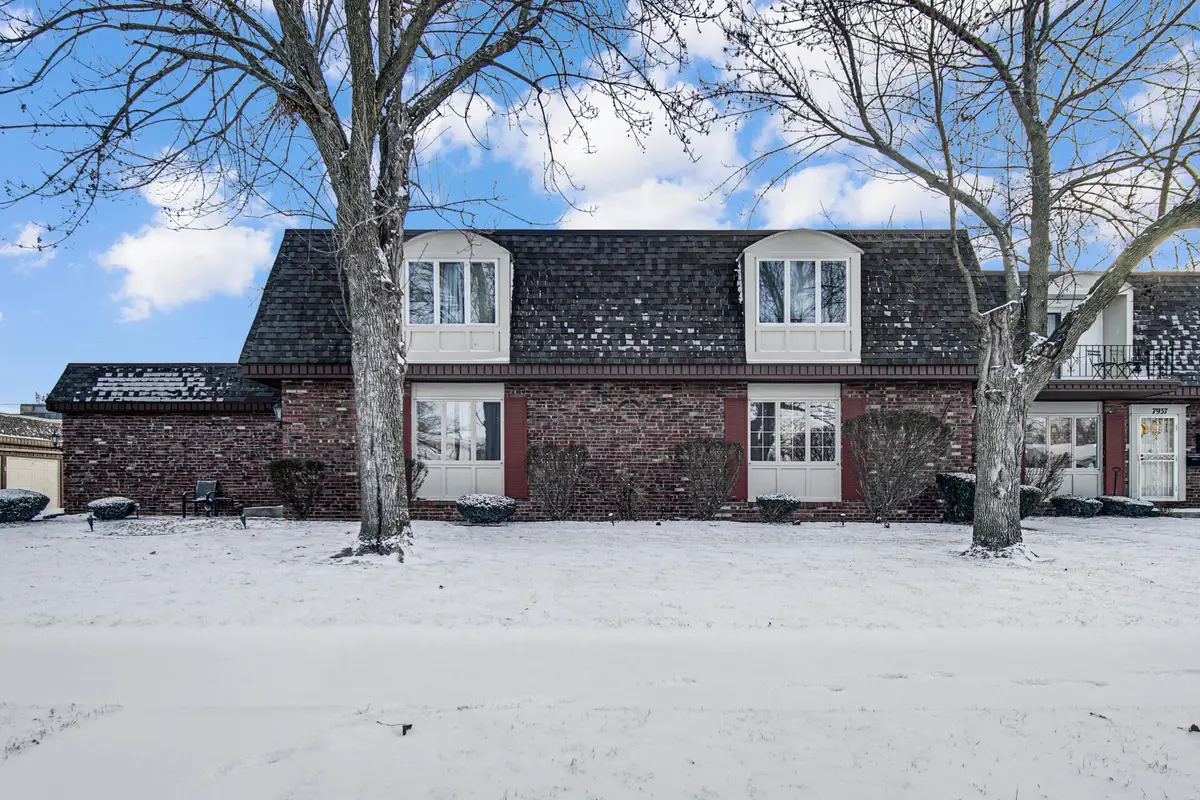 7933 Jefferson Avenue #4b, Munster, IN 46321 - Image #1