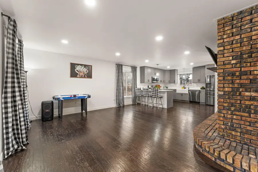 111 E Young Street, Hanna, IN 46340 - Image #3