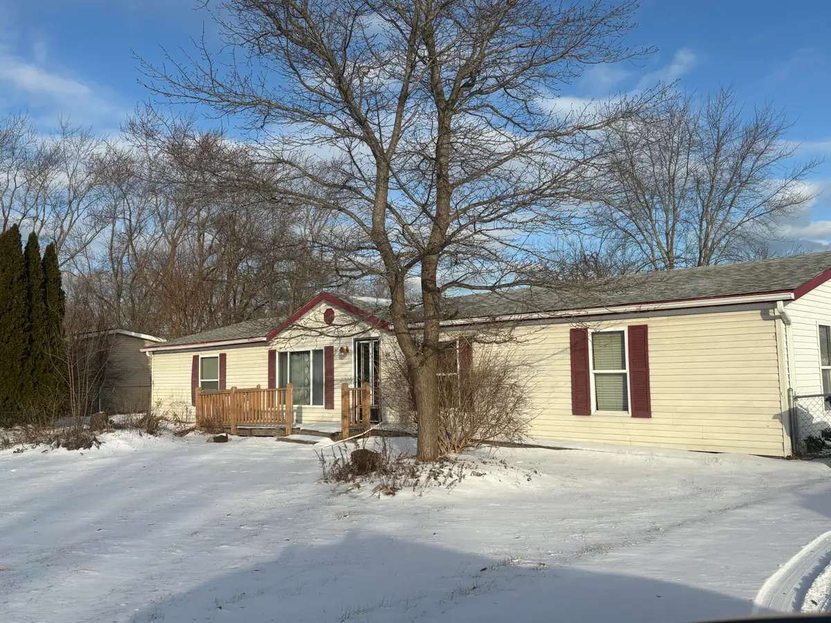 215 Larkspur Lane, Michigan City, IN 46360 - Image #1