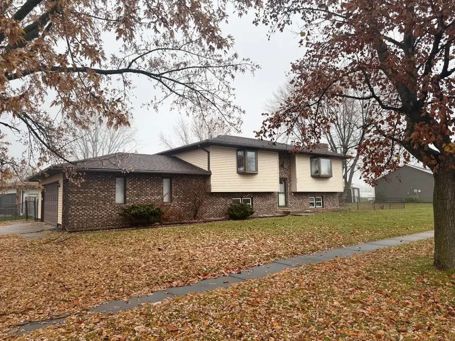 6276 Robbins Road, Portage, IN 46368 - Image #2