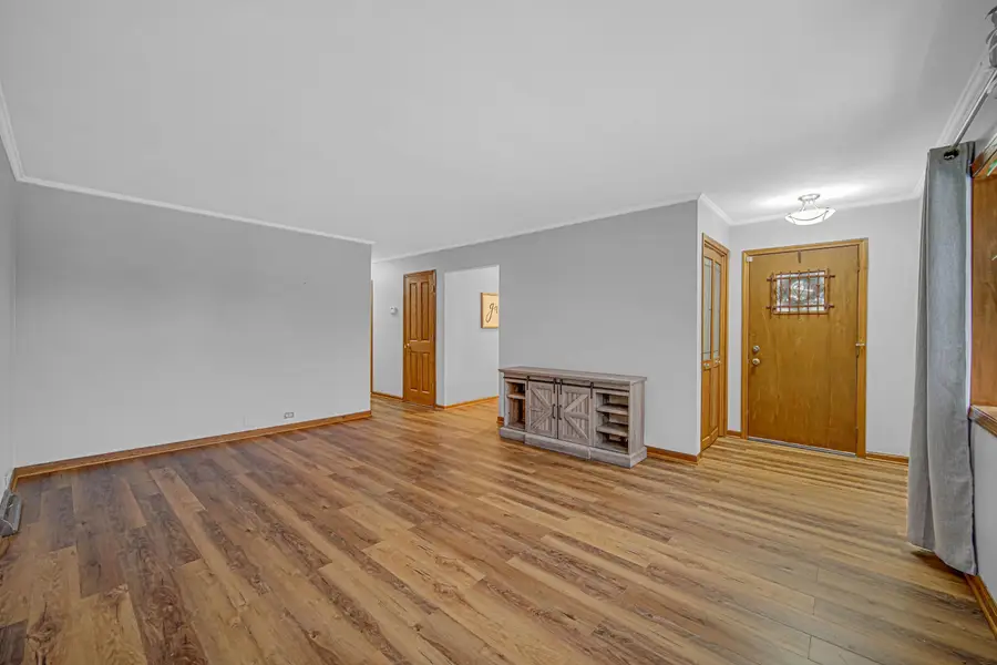 8017 Madison Avenue, Munster, IN 46321 - Image #3