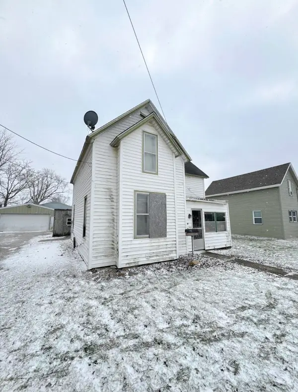 415 E Oak Street, Rensselaer, IN 47978