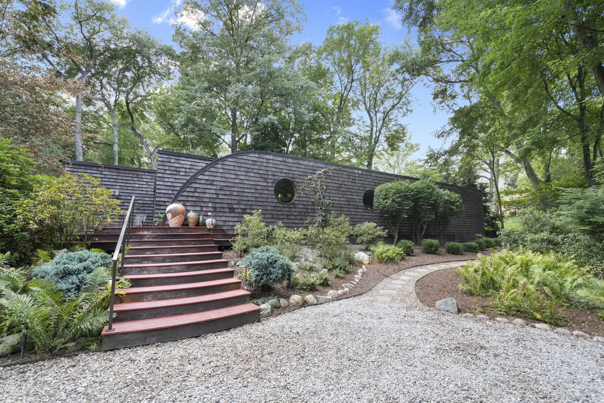 3820 Hiawatha Drive, Michiana Shores, IN 46360 - Image #1