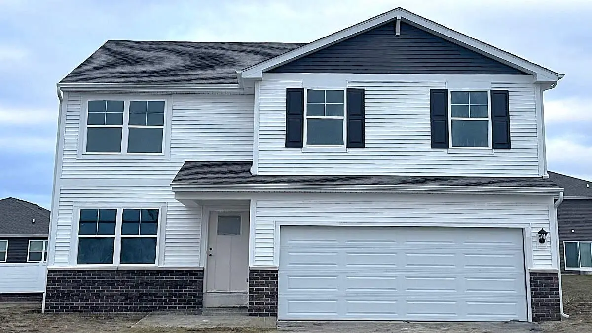 437 Fry Street, Hebron, IN 46341 - Image #1