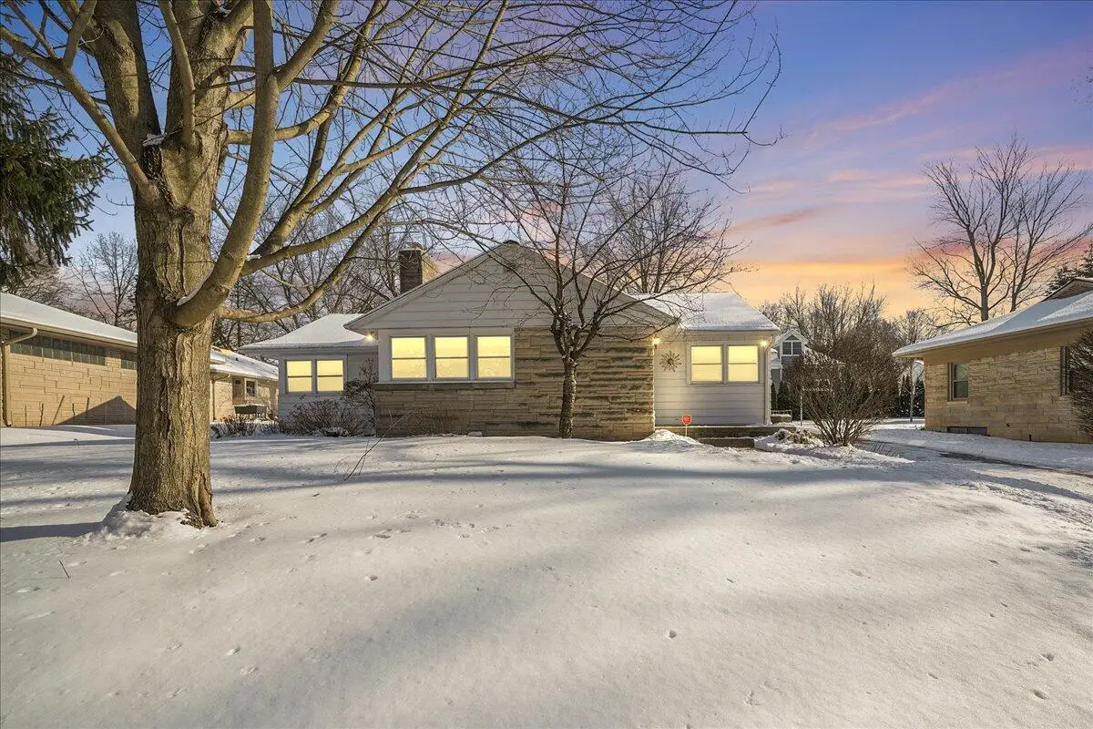 1418 Del Vista Drive, Valparaiso, IN 46385 - #1