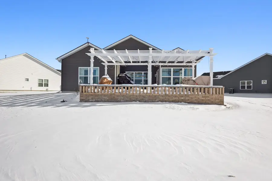 6276 Glenbrook Avenue, Portage, IN 46368 - Image #2