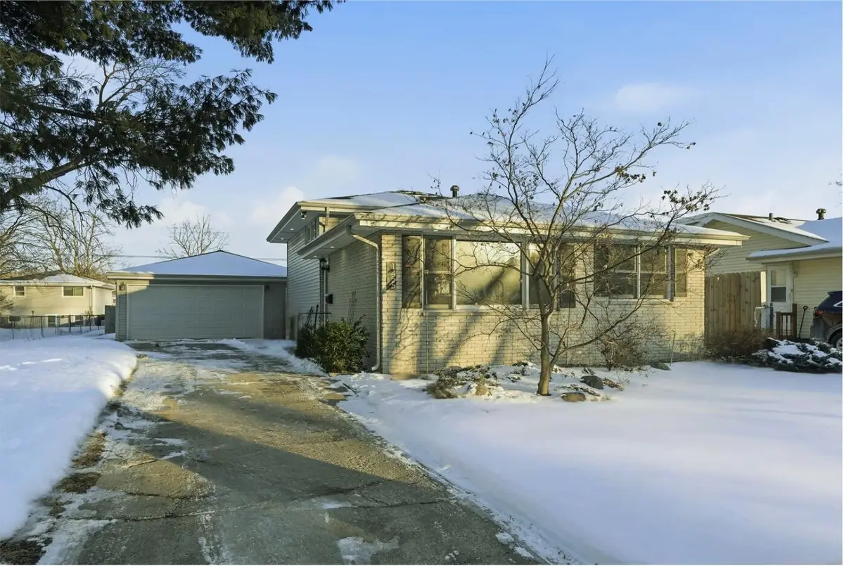 1455 Mississippi Place, Hobart, IN 46342 - Image #1