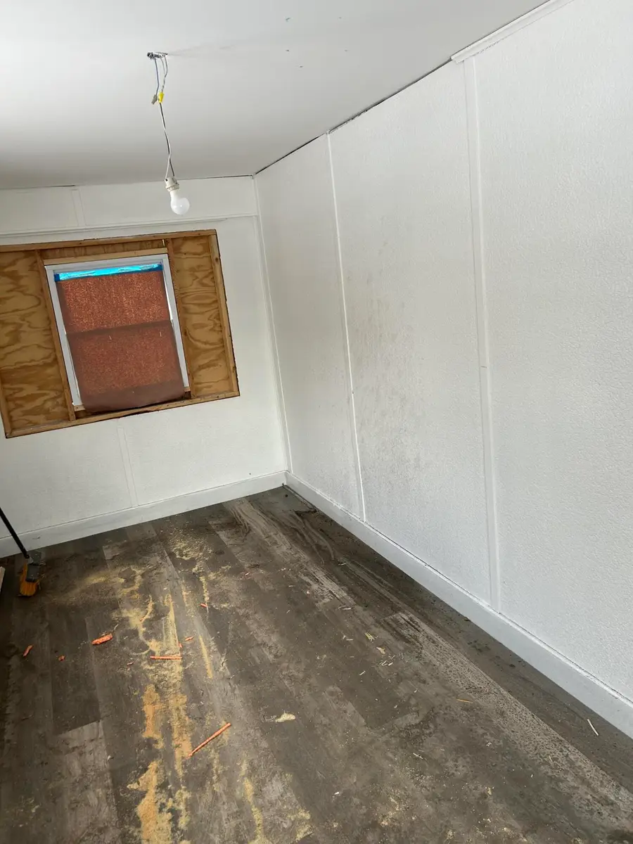 655 Vermont Street, Gary, IN 46402 - Image #2