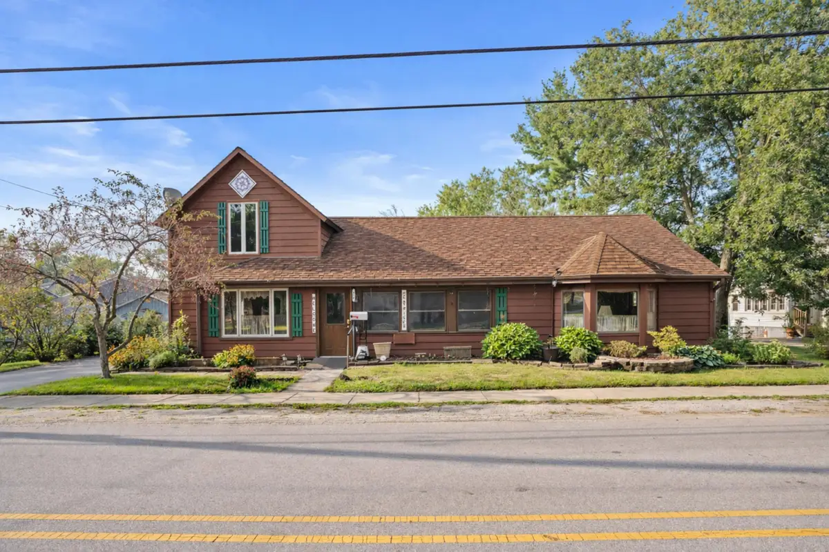420 E Main Street, Lowell, IN 46356 - Image #1