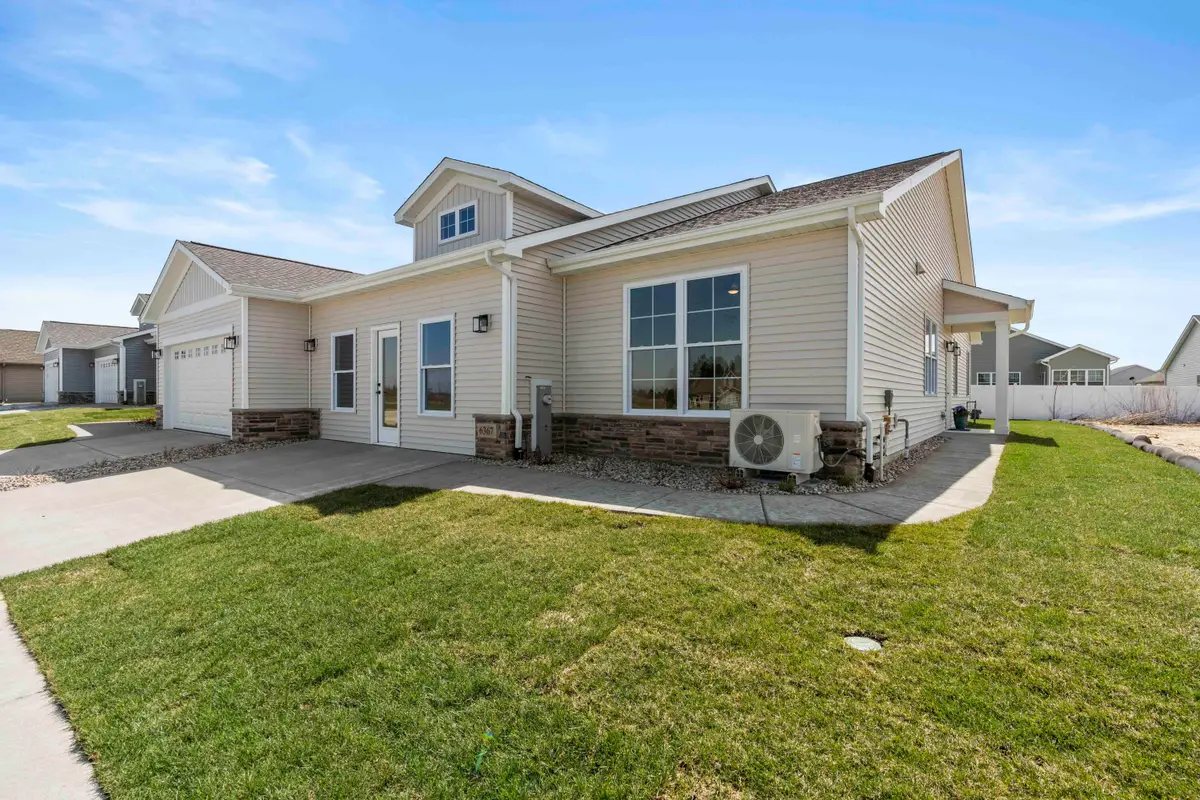 6367 Jasmine Avenue, Portage, IN 46368 - #1